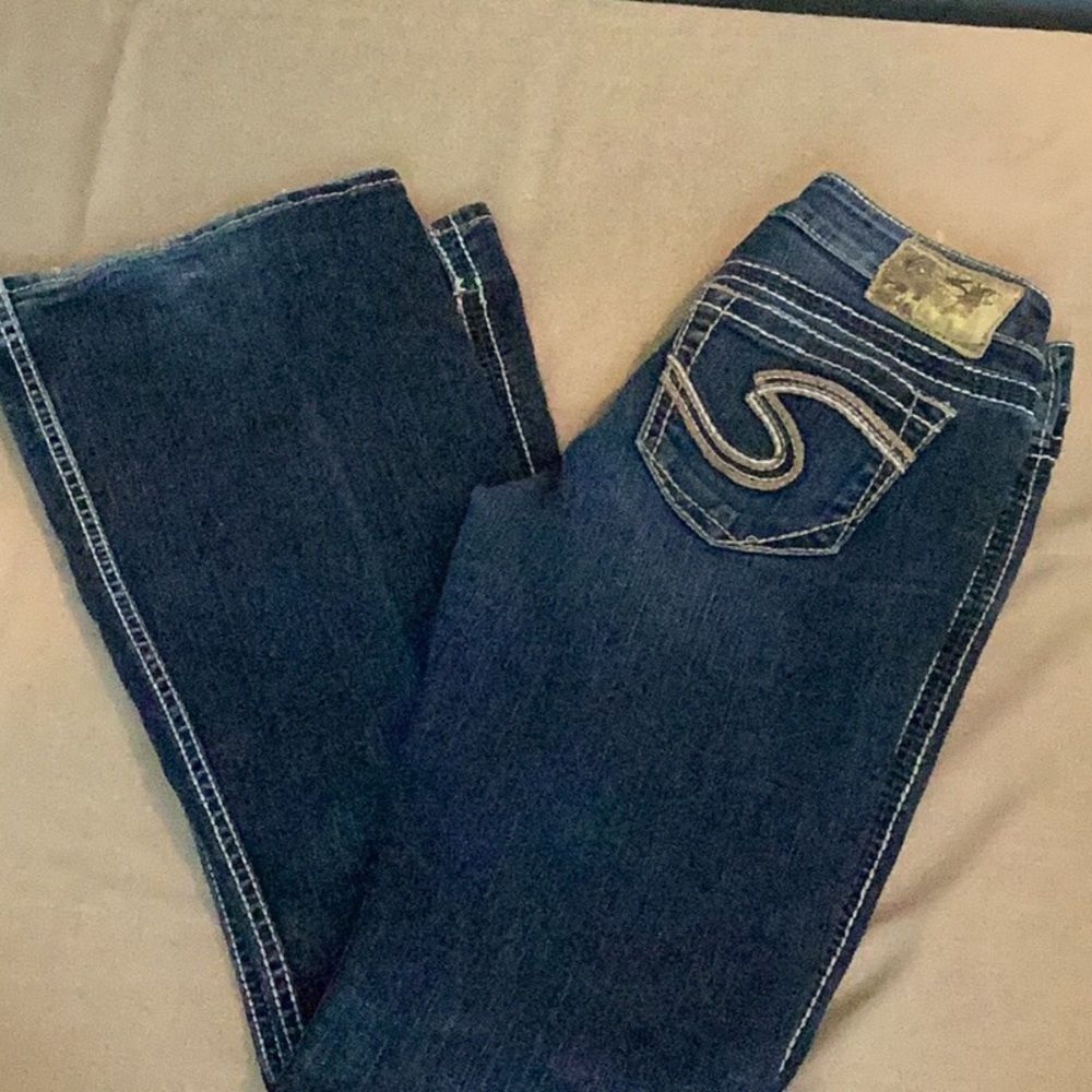 EUC Silver Jeans Blue Boot Cut Denim
